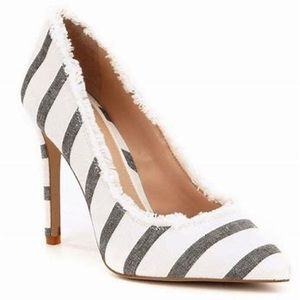 Gianni Bini Dawnatwo Canvas Frayed Pump